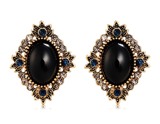 European and American Style Retro Black Hollow Carved Pearl Gemstone Flower Earrings (Black)